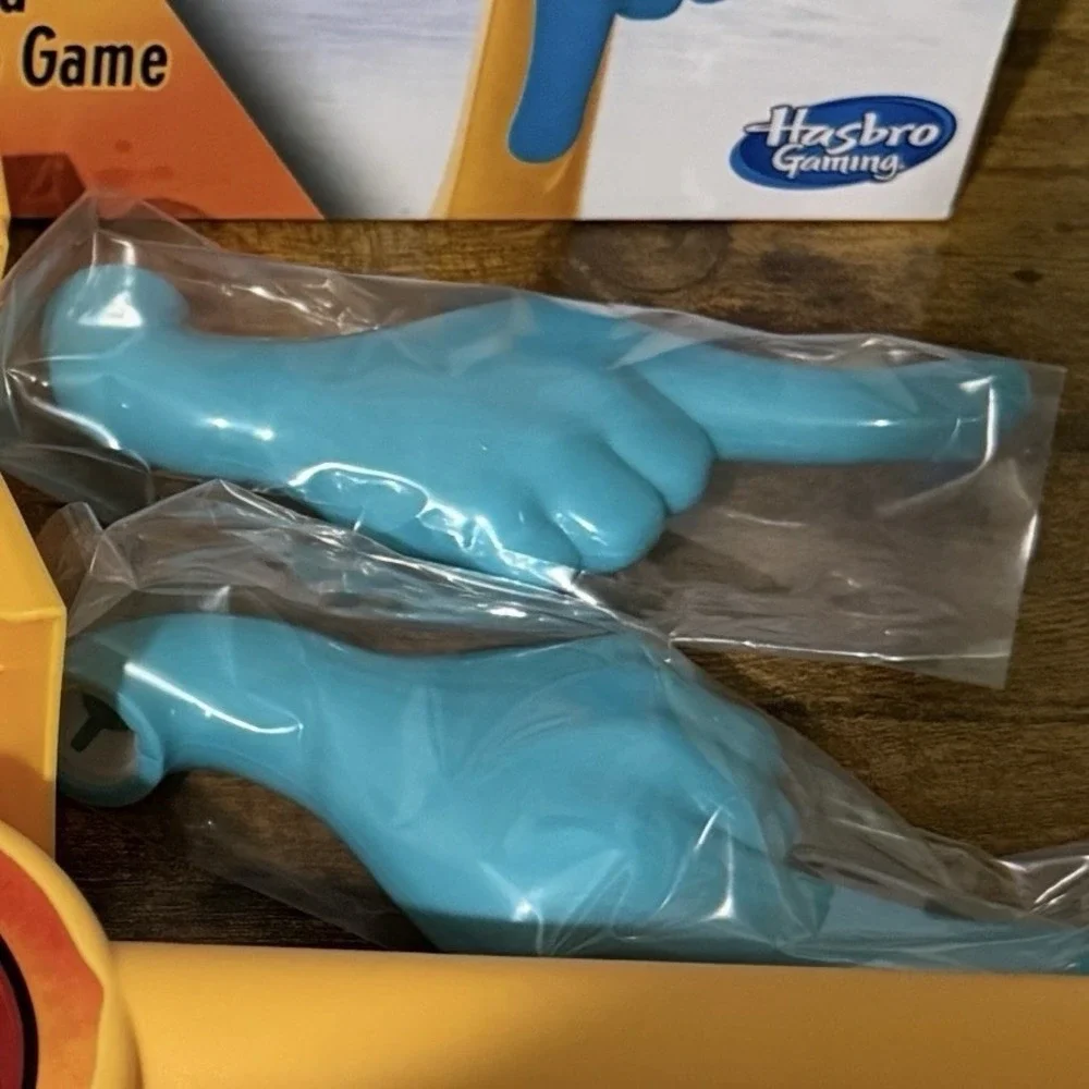 2017 Hasbro Speak Out Showdown Game Replacement Parts Rotate Hands Timer‎ Sounds